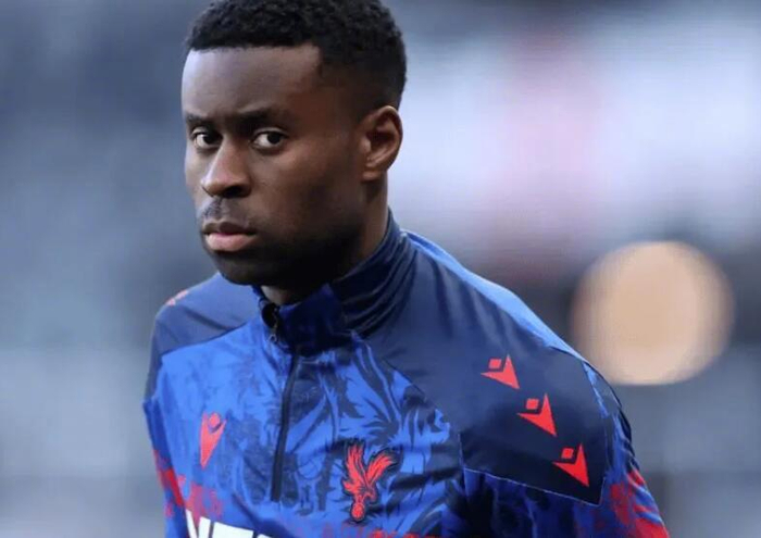 拜仁盼格伊留队今夏免签,曼城介入或搅局|水晶宫|法尔克|乌帕梅卡诺|后卫|转会_新浪体育_新浪新闻